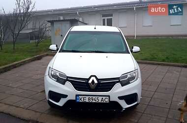 Renault Logan  2017