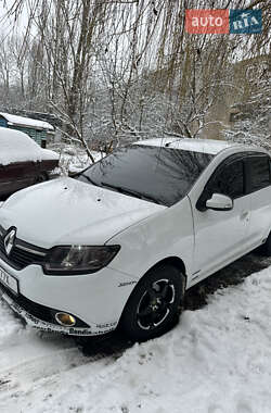 Renault Logan  2014