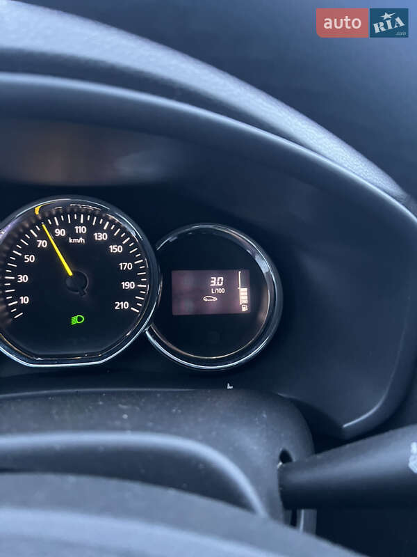 Седан Renault Logan 2013 в Львове фото 32 Седан Renault Logan 2013 в Львове