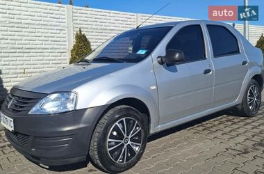 Renault Logan  2012