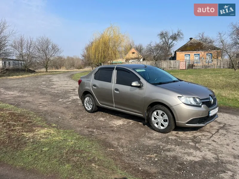 Renault Logan 2014