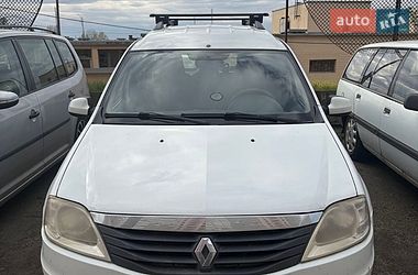 Renault Logan  2012