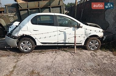 Renault Logan  2020