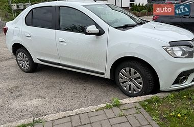 Renault Logan  2017