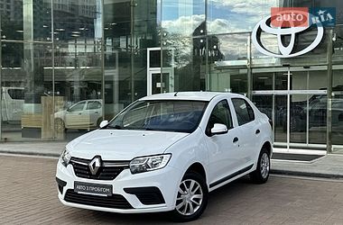 Renault Logan  2021