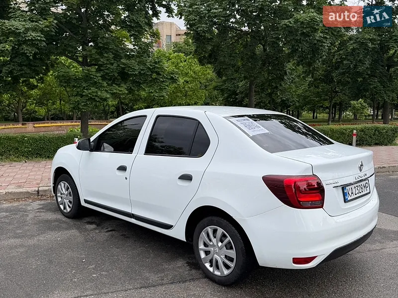 Renault Logan 2017