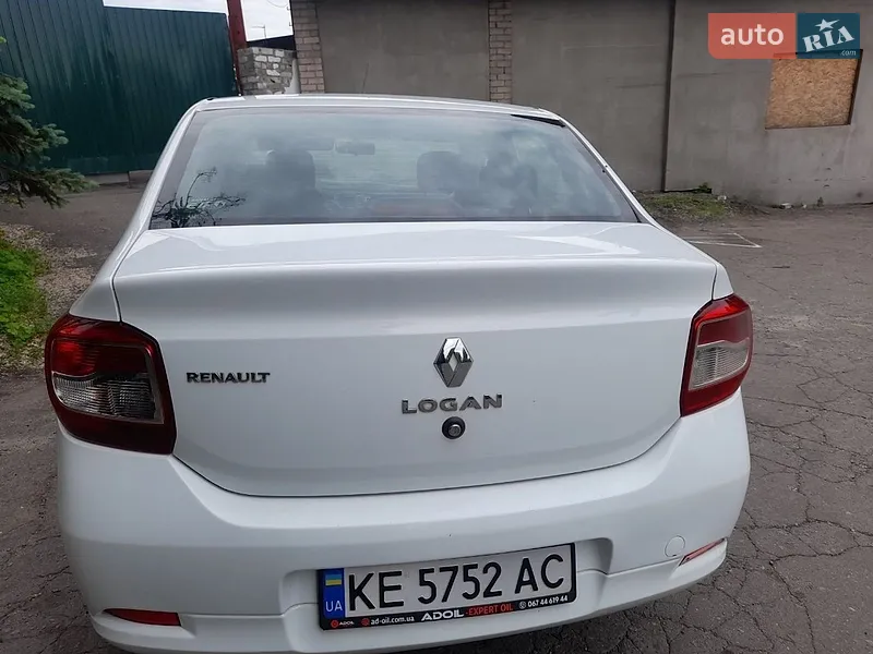 Renault Logan 2014