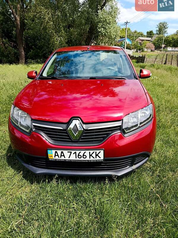 Седан Renault Logan 2013 в Буче