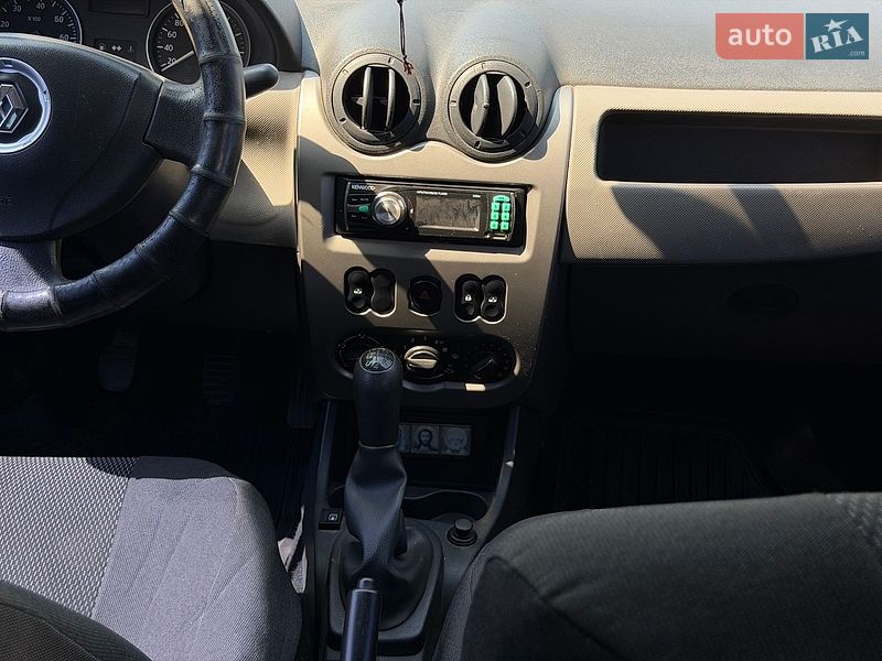 Седан Renault Logan 2012 в Вінниці