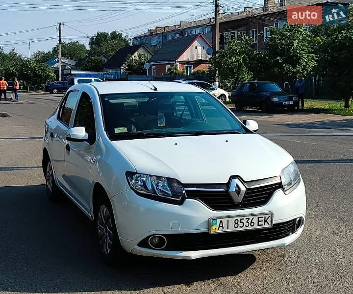 Renault Logan
