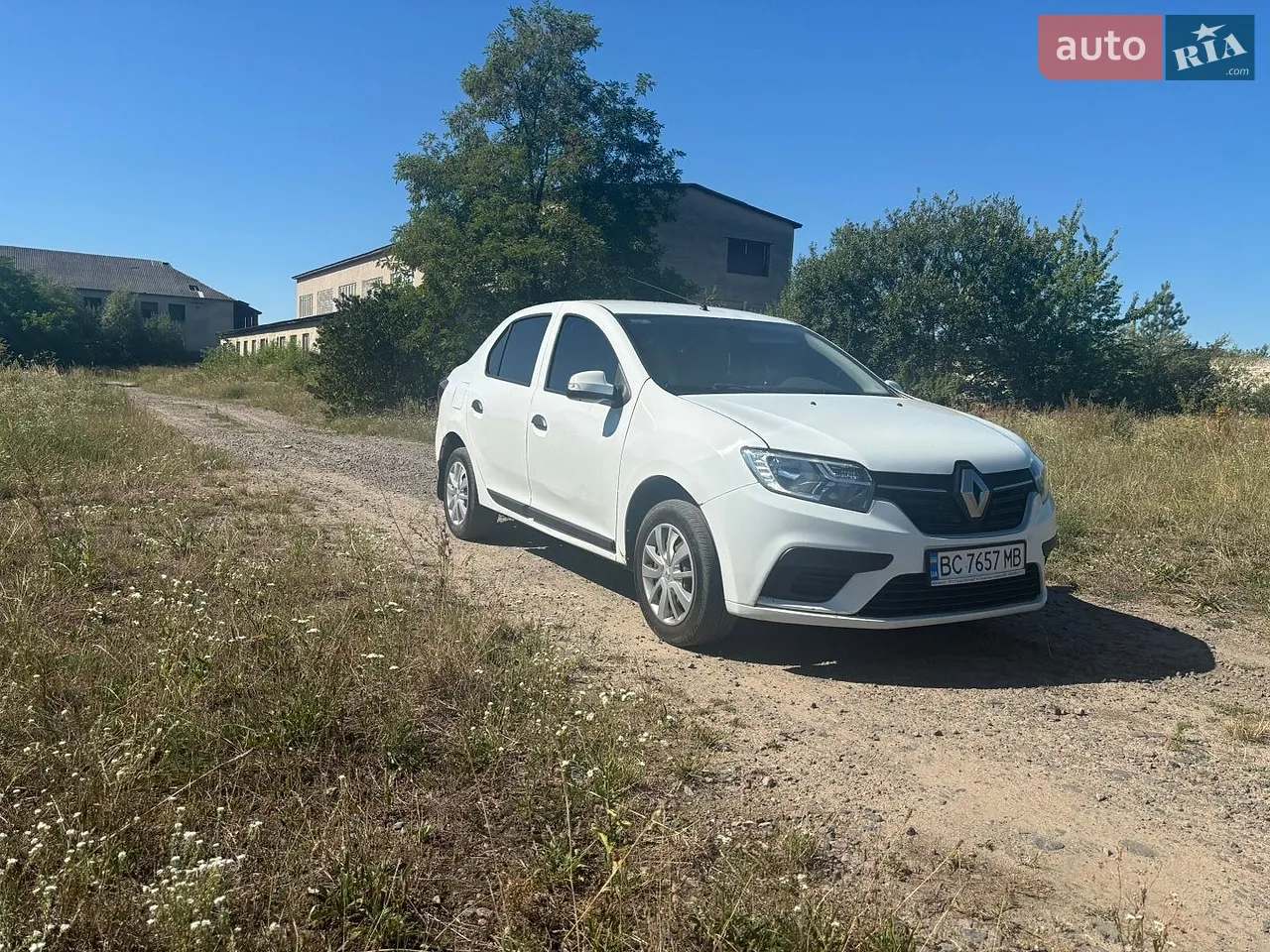 2020 Renault Logan - мініатюра 3