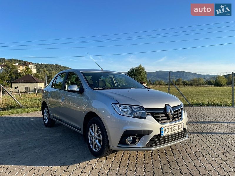 Седан Renault Logan 2021 в Сваляве