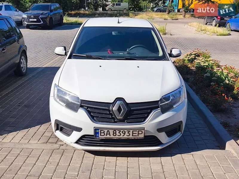 Renault Logan 2017