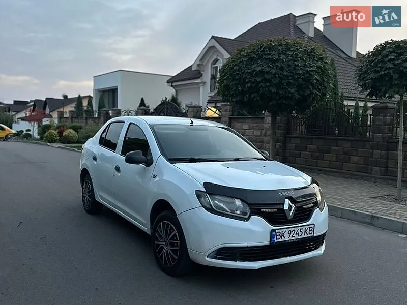 Renault Logan 2014