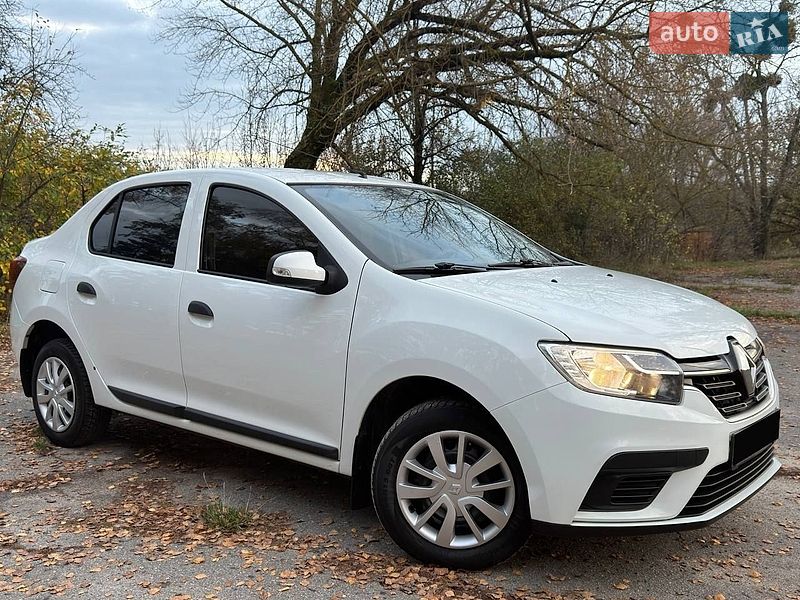 Renault Logan 2022