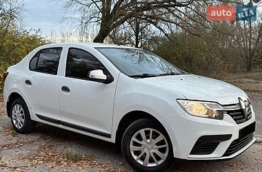 Renault Logan  2022