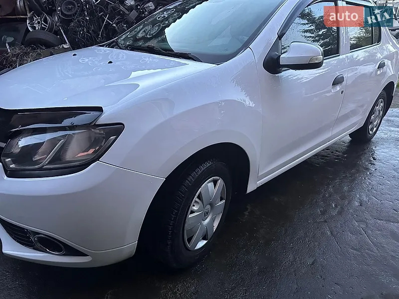 Renault Logan