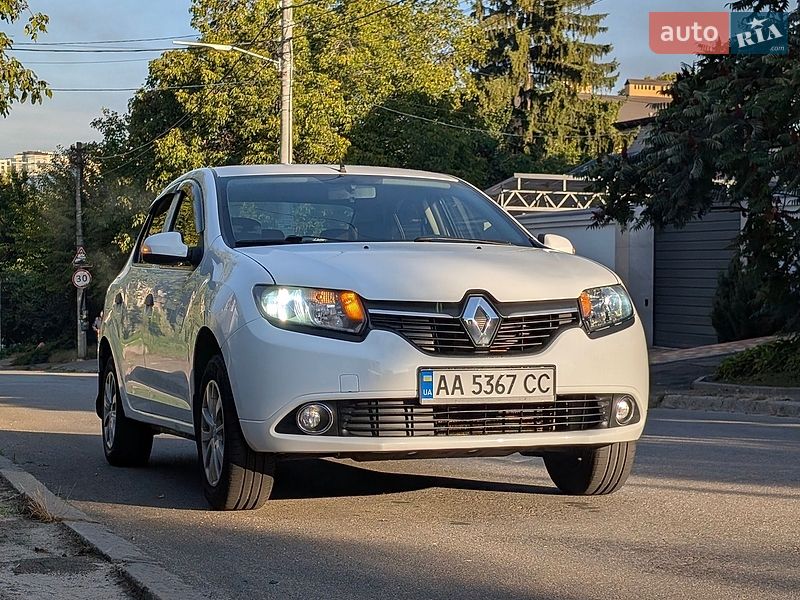 Renault Logan 2013