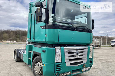 Renault Magnum  2000
