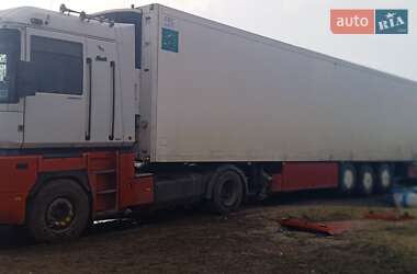 Renault Magnum  2003