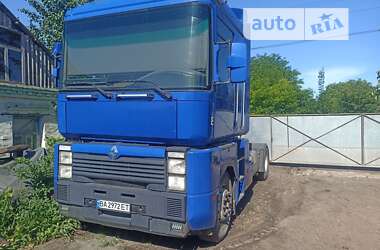 Renault Magnum  1999