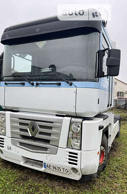 Renault Magnum  2004