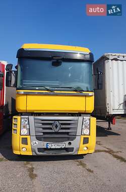 Renault Magnum  2012