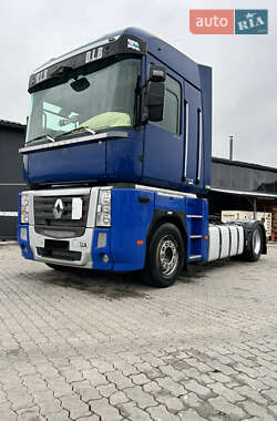 Renault Magnum  2011
