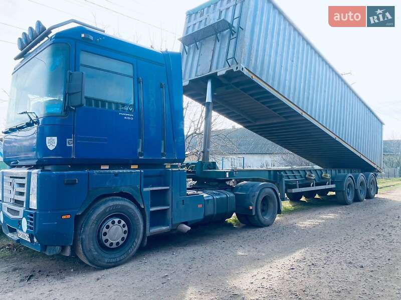 Самоскид Renault Magnum
