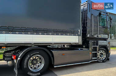 Renault Magnum  2009