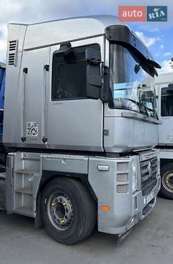 Renault Magnum  2009