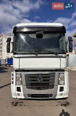 Renault Magnum  2011