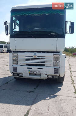 Renault Magnum  1998