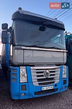 Renault Magnum  2011