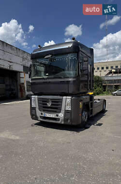 Renault Magnum  2010