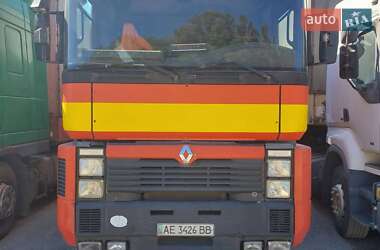 Renault Magnum  2000