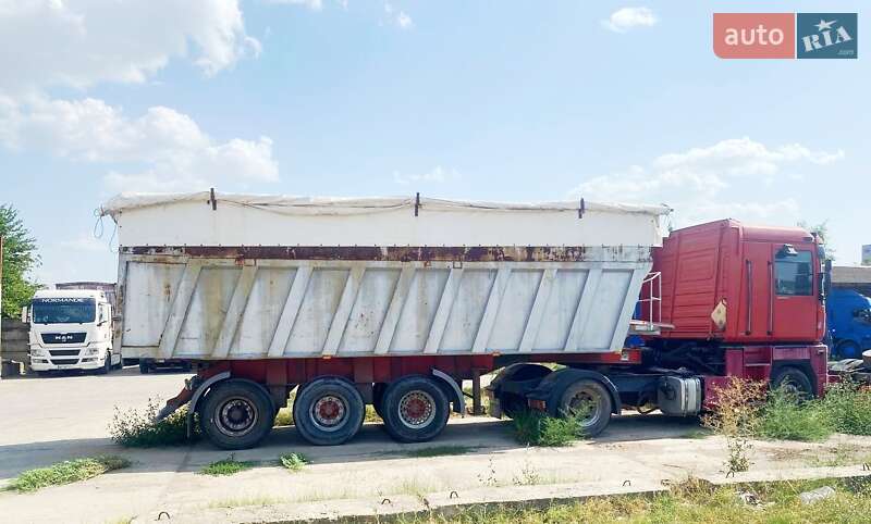 Тентований Renault Magnum