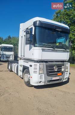 Renault Magnum  2010