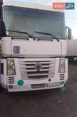 Renault Magnum  2005
