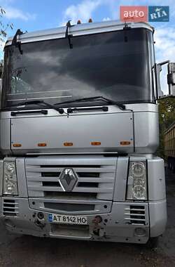 Renault Magnum  2002