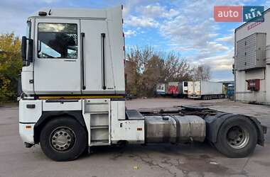 Renault Magnum  2004