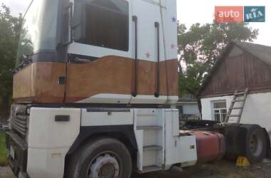 Renault Magnum  2000