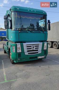 Renault Magnum  2004