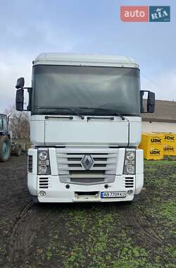 Renault Magnum  2004