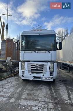 Renault Magnum  2005