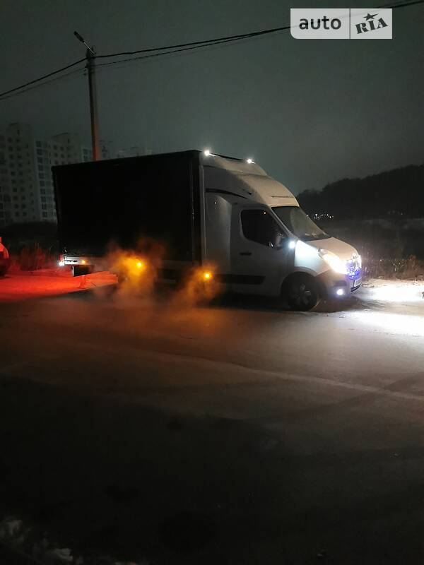 Тентованый Renault Master 2016 в Чернигове