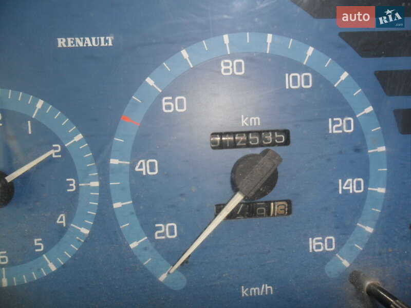 Мікроавтобус Renault Master 1998 в Нововолинську
