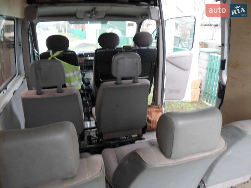 Мікроавтобус Renault Master 1998 в Нововолинську