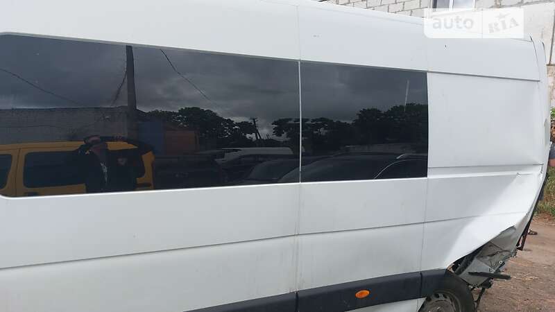 Мікроавтобус Renault Master 2015 в Чернігові