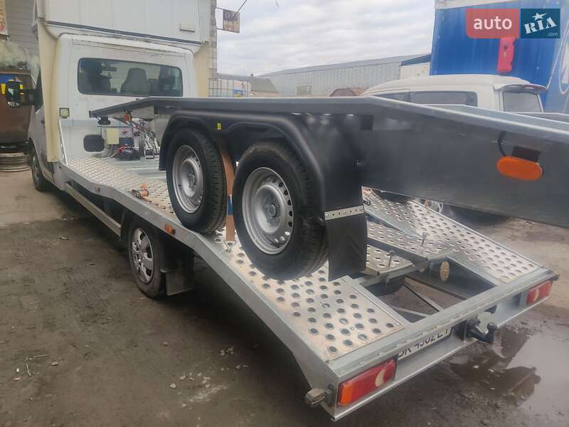 Автовоз Renault Master 2015 в Ровно фото Автовоз Renault Master 2015 в Ровно